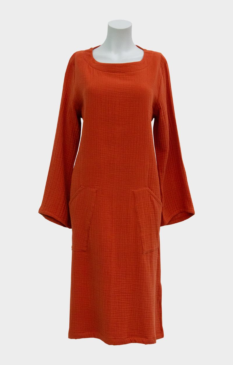 mekko-oranssi-puuvilla-kotimainen-damadesign