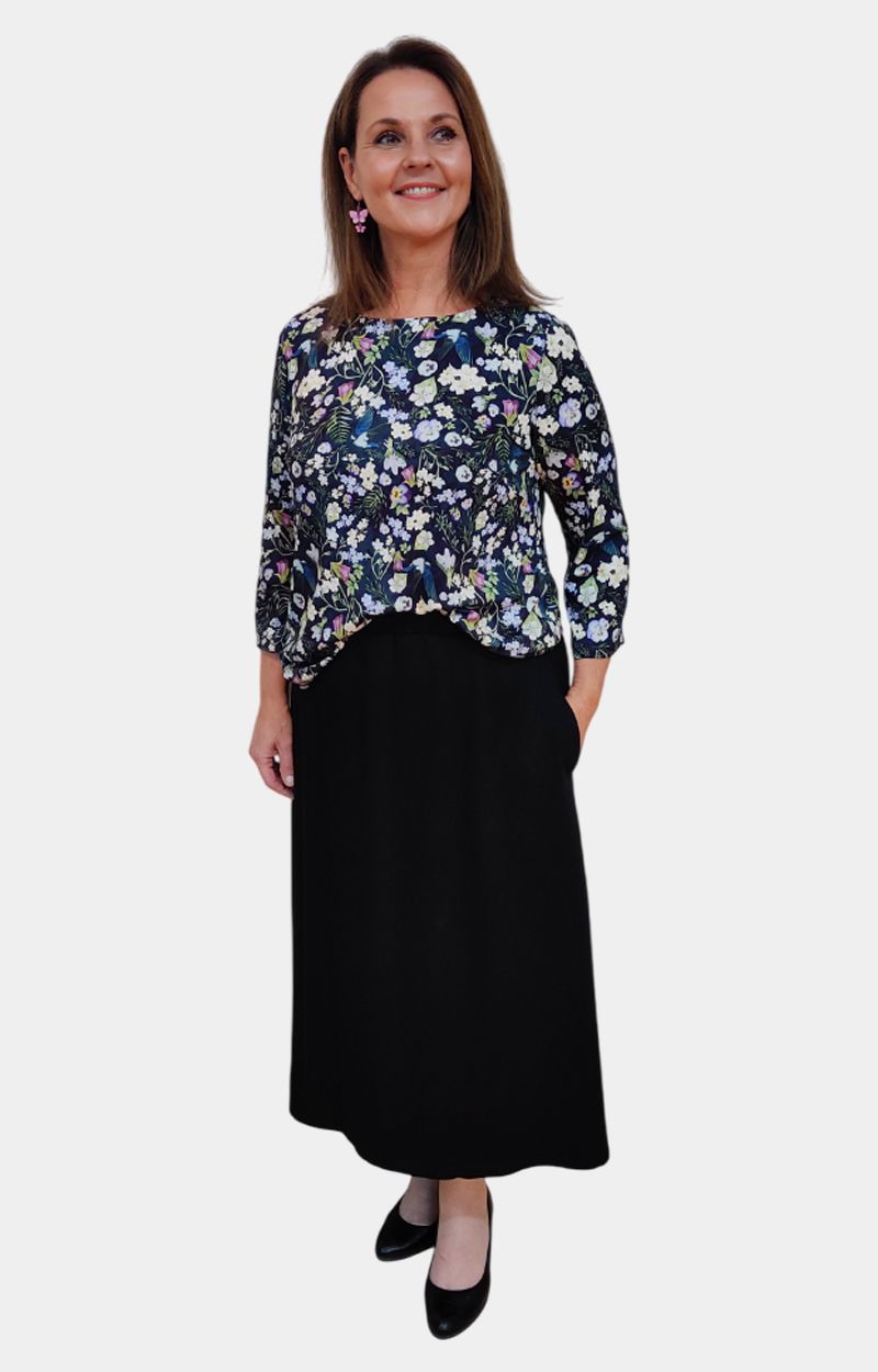 pusero-kukka-viskoosi--kotimainen-damadesign